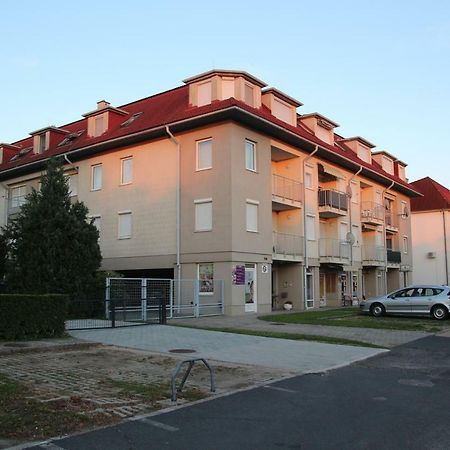 Apartment With Swing Hévíz Exterior foto